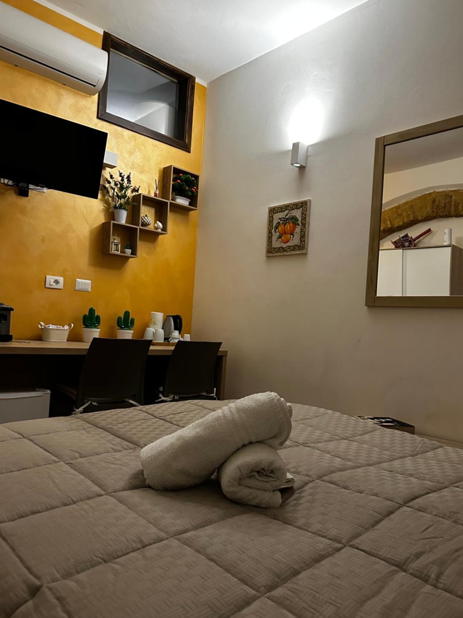 O Munti Rooms Agrigento Exterior foto